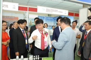 Hơn 400 doanh nghiệp dự Triển lãm quốc tế chuyên ngành Y dược Việt Nam 2019