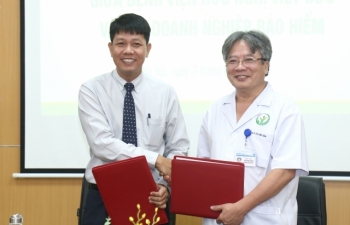 BV Hữu nghị Việt Đức ký thoả thuận với doanh nghiệp bảo hiểm