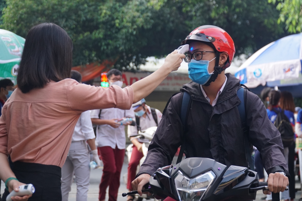 Những hình ảnh đầu tiên về kỳ thi đặc biệt nhung hinh anh dau tien ve ky thi dac biet