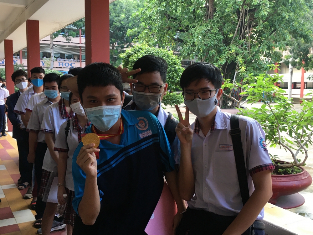 Những hình ảnh đầu tiên về kỳ thi đặc biệt nhung hinh anh dau tien ve ky thi dac biet