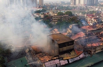 Hà Nội vẫn chưa thể cung cấp thông tin mới liên quan vụ cháy nhà máy Rạng Đông