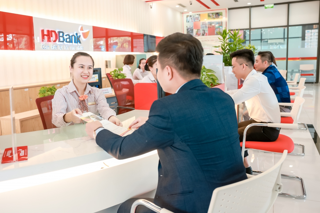Doanh nghiệp giao dịch tại HDBank