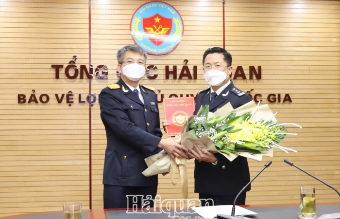 Ông Trần Việt Hưng giữ chức Phó Vụ trưởng Vụ Pháp chế- Tổng cục Hải quan