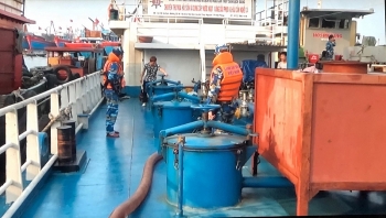 Bắt giữ tàu chở 200.000 lít dầu DO bất hợp pháp