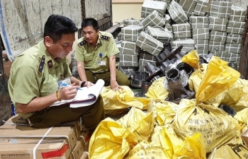 Quản lý thị trường Lạng Sơn liên tiếp thu giữ hàng hóa nhập lậu