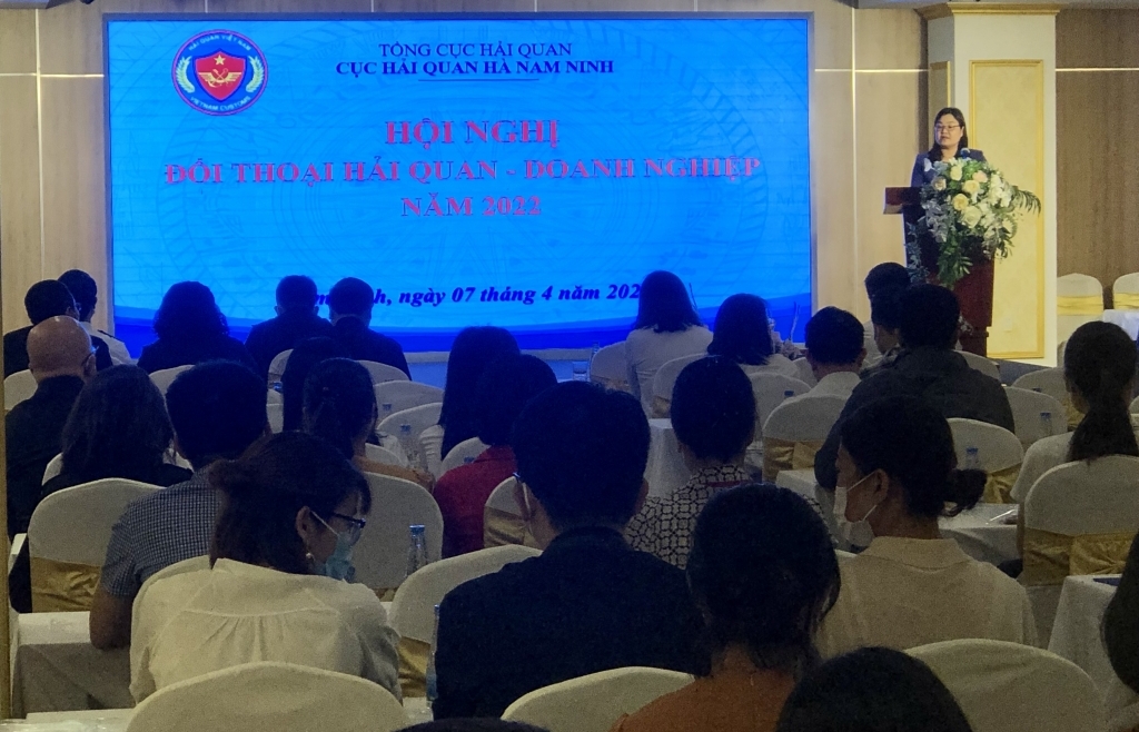 Cơ quan Hải quan cùng doanh nghiệp thúc đẩy sự phát triển kinh tế của tỉnh Nam Định