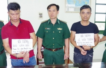 Biên phòng Nam Định bắt giữ 10 bánh heroin