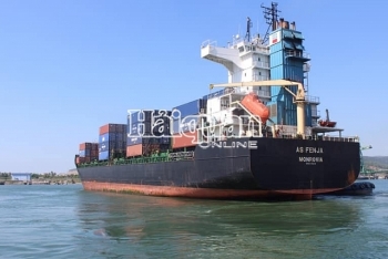 Cảng tổng hợp quốc tế Nghi Sơn đón thành công 3 chuyến tàu container