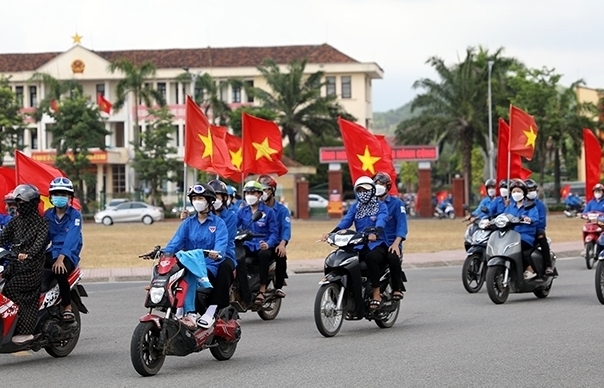 Hải quan Hà Tĩnh tuyên truyền vì một cộng đồng khỏe mạnh và an toàn