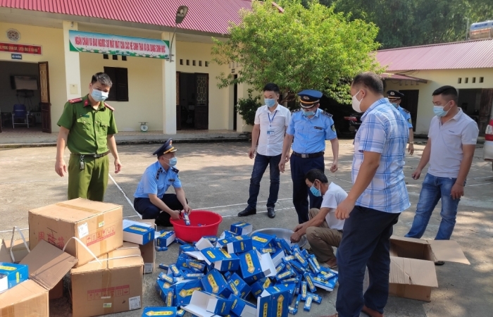 Lạng Sơn: Tiêu hủy lô thuốc trị bệnh ngoài da “lậu” trị giá 256 triệu đồng