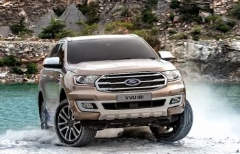 Ford Everest – Phương tiện tối ưu cho những buổi cắm trại