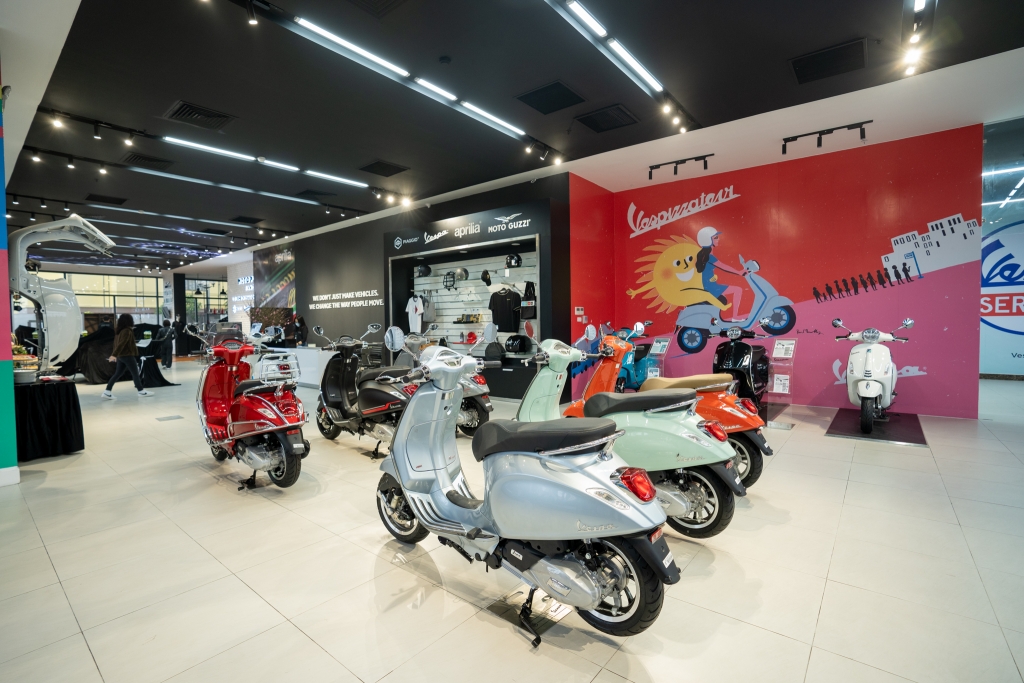 Khai trương Motoplex Hà Nội, Việt Nam có thêm cửa hàng 4 thương hiệu của Piaggio