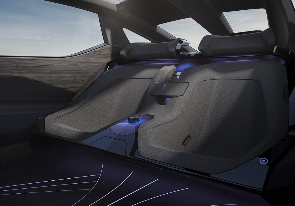 Lexus  ra mắt LF-Z Electrified, mẫu xe ý tưởng chạy điện hoàn toàn