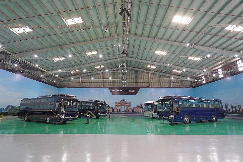 Thaco Auto hợp tác cùng Daimler sản xuất và phân phối xe buýt Mercedes-Benz tại Việt Nam