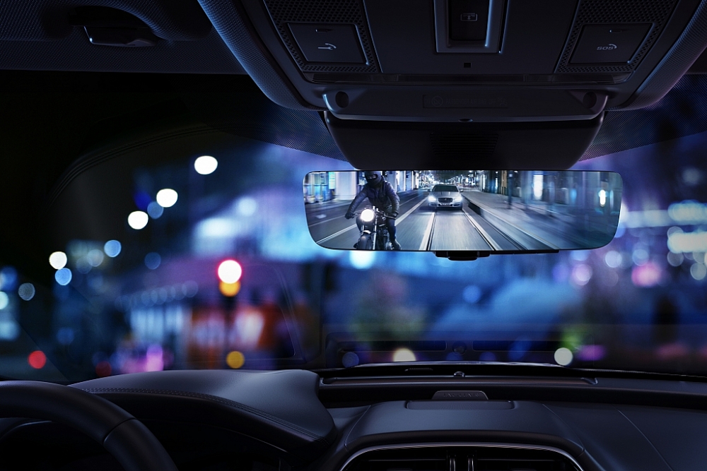 Jaguar XE mới được Phú Thái Mobility chốt giá từ 2,6 tỷ đồng jaguar xe moi duoc phu thai mobility chot gia tu 26 ty dong