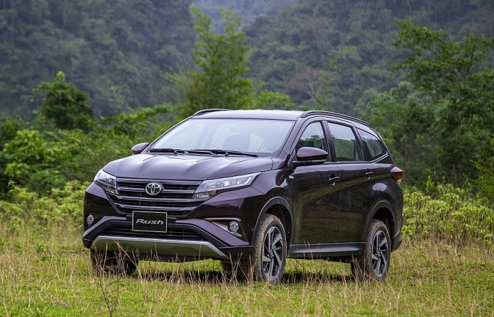 Toyota Việt Nam triệu hồi gần 1.600 xe Rush