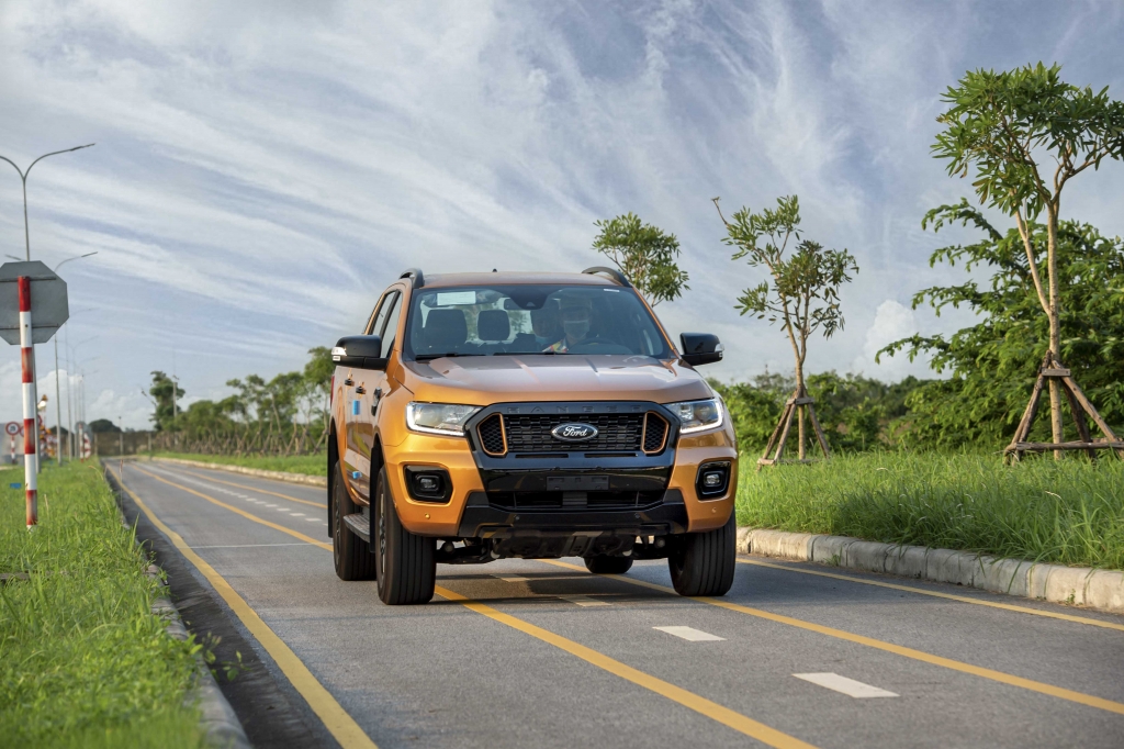 Ford Việt Nam xuất xưởng Ford Ranger đánh dấu mốc doanh số 100.000 xe