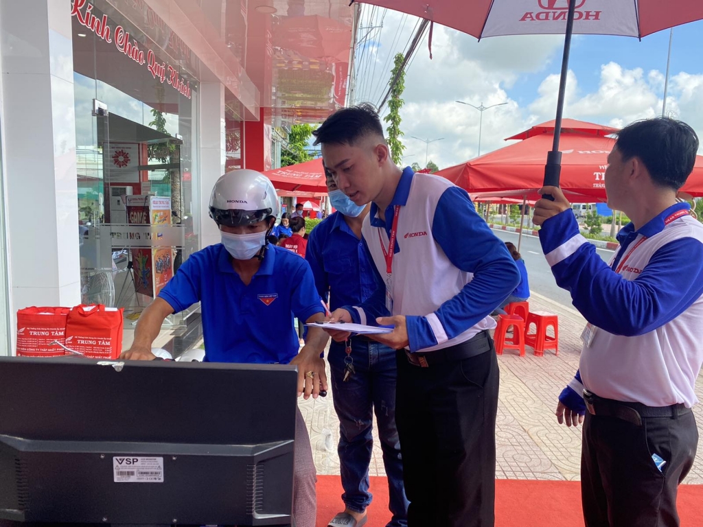 Honda Việt Nam tuyên dương các HEAD hoạt động đào tạo lái xe an toàn xuất sắc