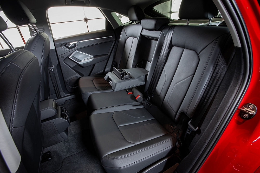 Audi Q3 Sportback, một mình một phân khúc