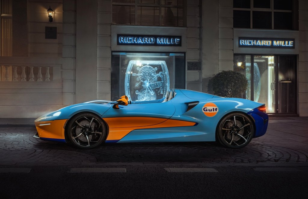 Siêu phẩm McLaren Elva đã đến Việt Nam, điểm cuối của World Tour 2021