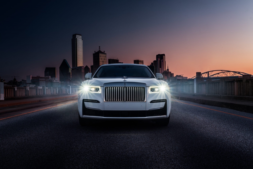 Vì ai cũng cần desktop ấn tượng, mời tải bộ hình nền xe Rolls Royce –  GEARVN.COM