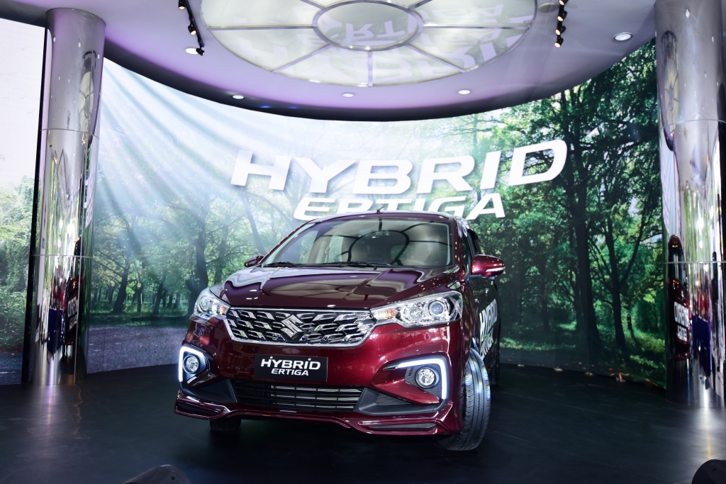 Suzuki Hybrid Ertiga, mẫu xe Hybrid đầu tiên trong phân khúc MPV, chính thức ra mắt tại Việt Nam