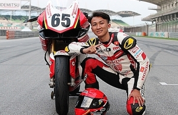 Lần đầu tiên Việt Nam có một tay đua vô địch ở một giải đua xe quốc tế