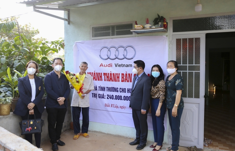 Audi chung tay hỗ trợ từ thiện tại tỉnh Đắk Nông