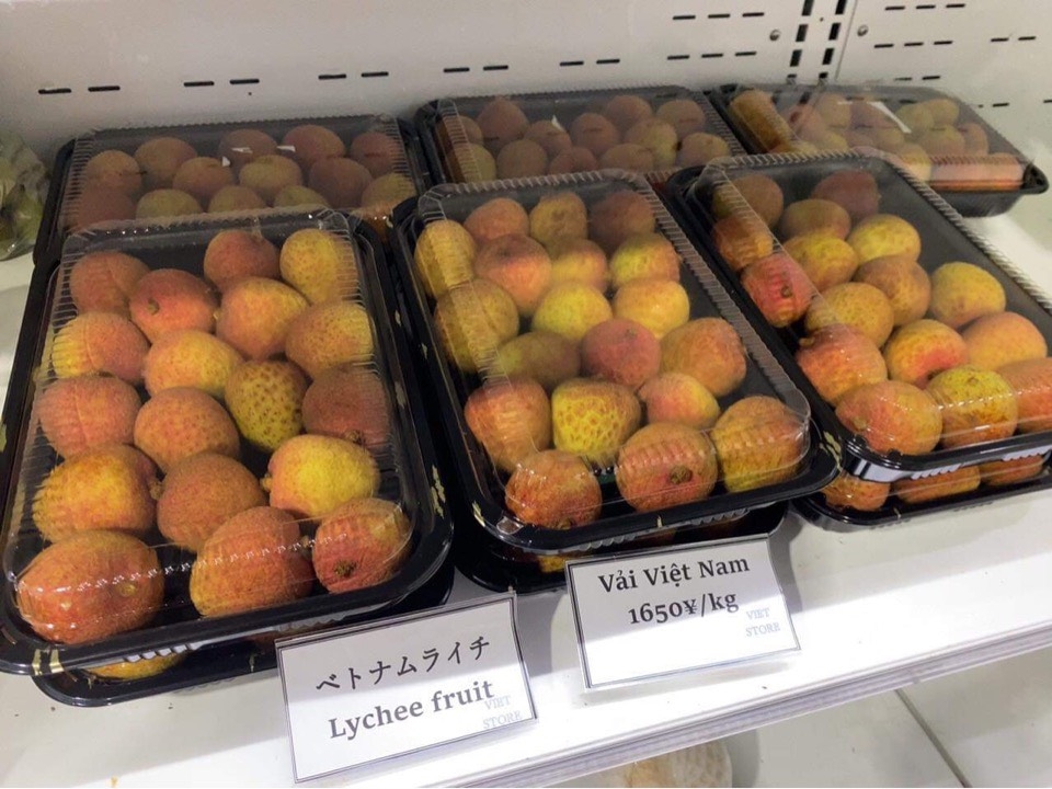 Vải thiều Bắc Giang lên kệ siêu thị tại Nhật Bản, giá cao nhất 500.000 đồng/kg