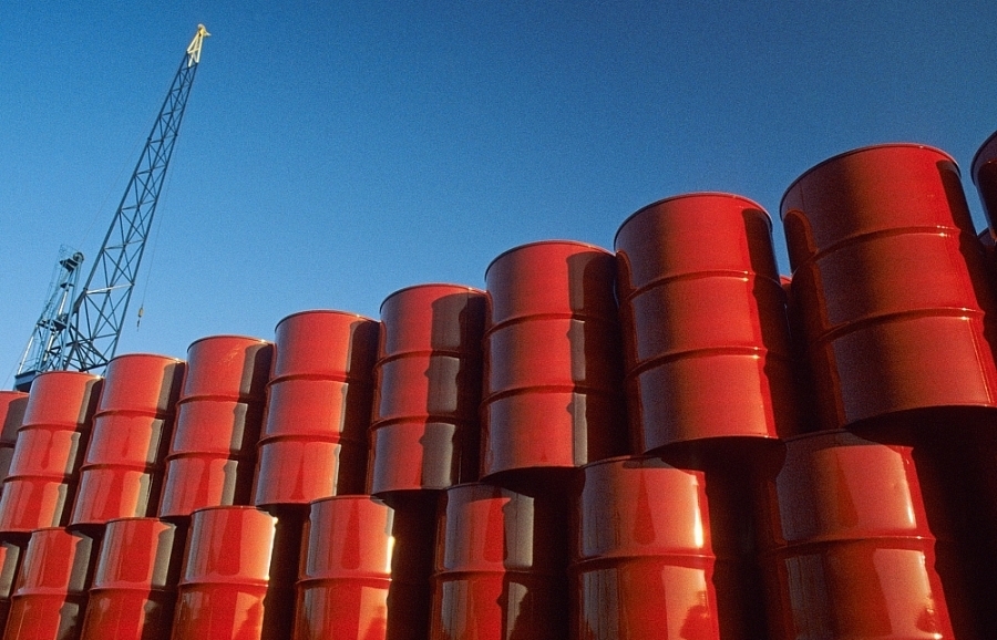 Bộ Công Thương nói gì về nhập khẩu xăng dầu giá rẻ từ Malaysia?