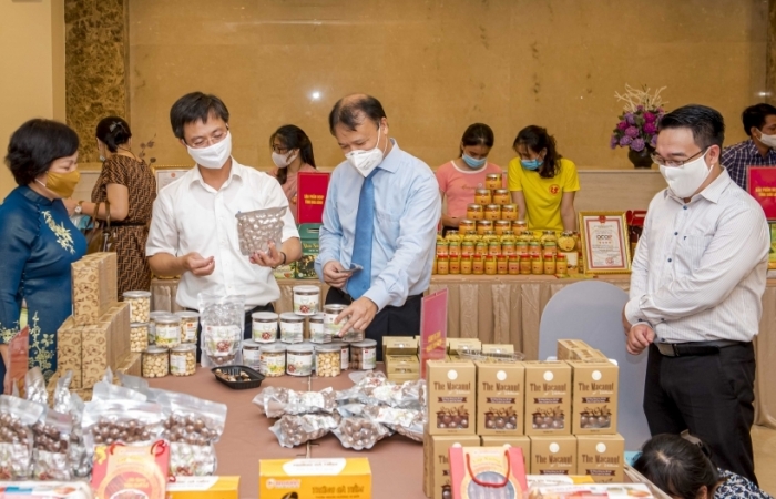 Đặc sản Việt vào siêu thị lớn, xuất Singapore, xuất Nhật