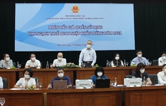 7 doanh nghiệp trúng đấu giá nhập khẩu 97.000 tấn đường năm 2021