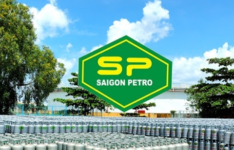 “Tước” giấy phép kinh doanh xuất nhập khẩu 5 doanh nghiệp xăng dầu