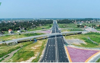 Việc chuyển đổi 8 dự án cao tốc Bắc-Nam đang được thực hiện như thế nào?