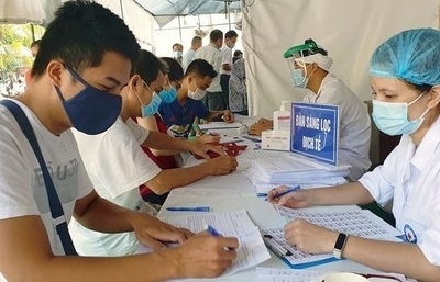 Hà Nội: Tất cả người dân khi quay trở lại Hà Nội sau kỳ nghỉ lễ bắt buộc phải khai báo y tế