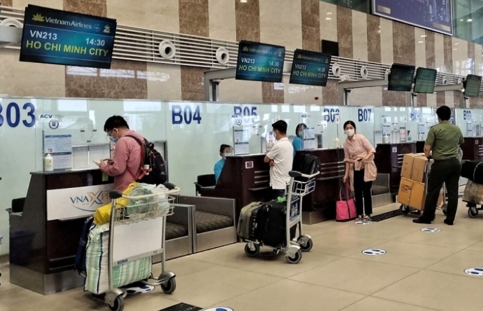 Hạn chế các chuyến bay combo hạ cánh tại sân bay Nội Bài và Tân Sơn Nhất