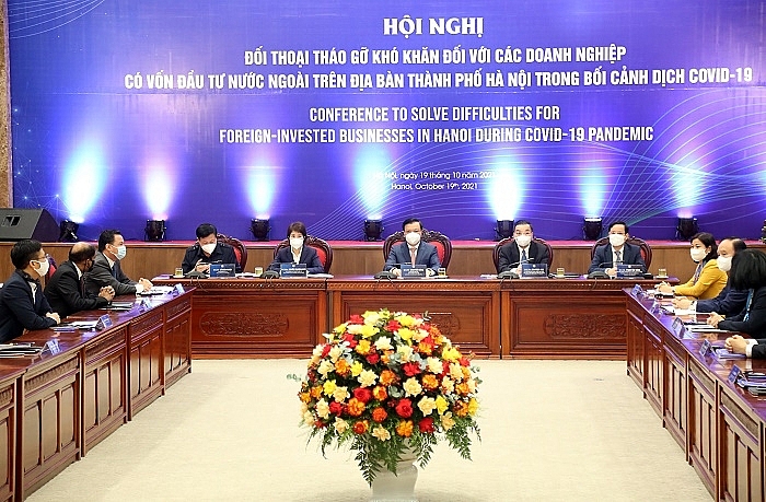 Hà Nội: Sát cánh cùng nhà đầu tư nước ngoài phục hồi sản xuất kinh doanh