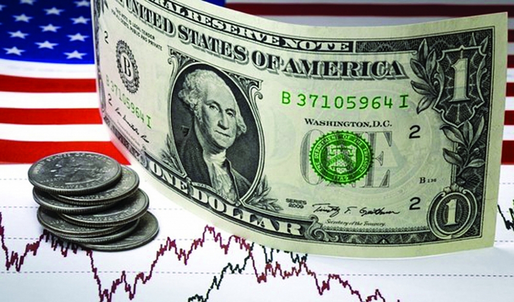Khoảng 50% kim ngạch thương mại toàn cầu được tính bằng USD