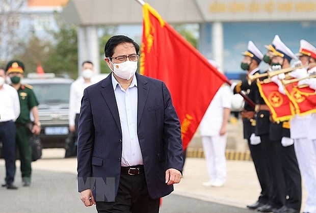 Thủ tướng Phạm Minh Chính dâng hương tưởng niệm các liệt sỹ Gạc Ma | Chính trị | Vietnam+ (VietnamPlus)