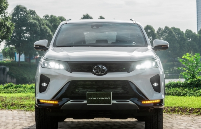 Nâng cấp và bổ sung 2 phiên bản, Toyota Fortuner 2020 có giá cao nhất là 1,434 tỷ đồng