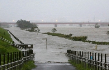 Nhật Bản cứu trợ tàu bị đắm do bão Hagibis, trong đó có người Việt