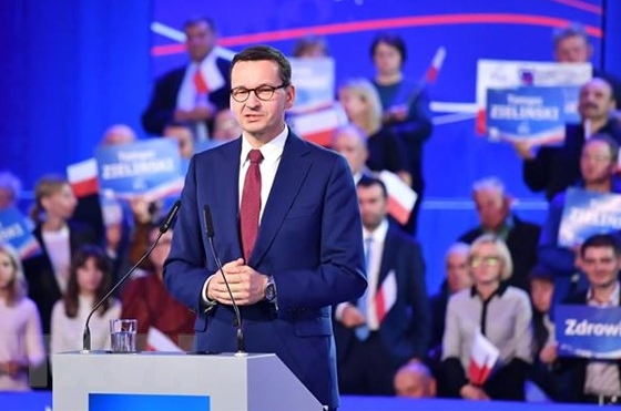 Thủ tướng Ba Lan thành lập chính phủ mới sau chiến thắng áp đảo