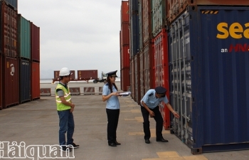 Đã giảm 7.217 container phế liệu tồn đọng tại cảng
