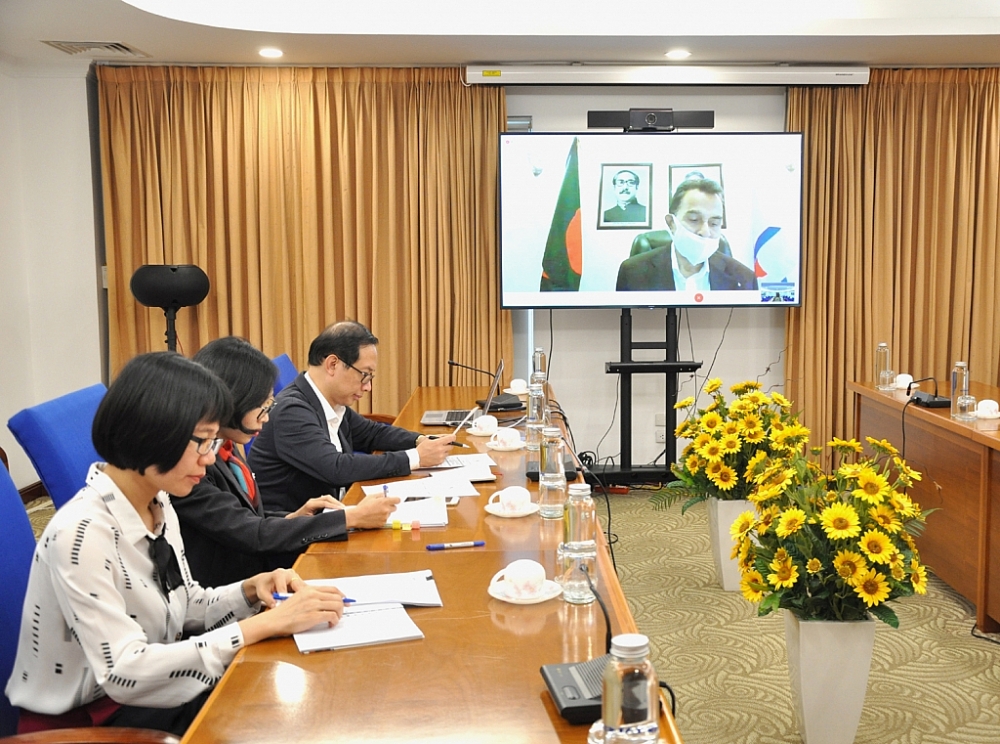 Đại diện Vụ Hợp tác quốc tế - Bộ Tài chính Việt Nam tham gia Hội nghị.