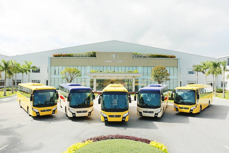 THACO xuất khẩu 15 chiếc xe bus đầu tiên sang Philippines