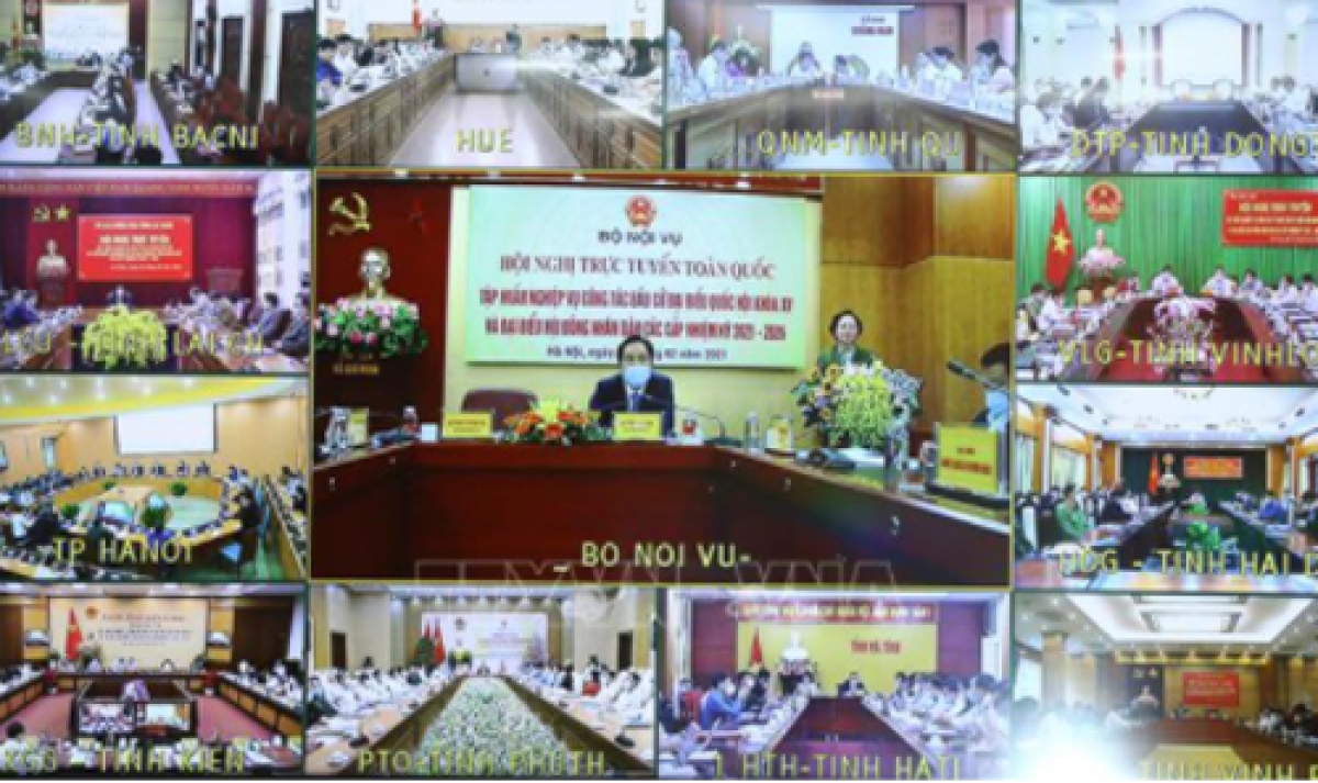 Hội nghị trực tuyến về tập huấn công tác bầu cử do Bộ Nội vụ tổ chức sáng 25/2 (Ảnh: TTXVN)