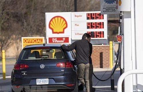 Chuyên gia cảnh báo nguy cơ kinh tế suy thoái nếu giá dầu tăng mạnh