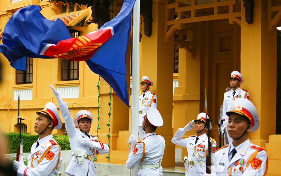 Chuyến công tác nước ngoài đầu tiên của Thủ tướng Phạm Minh Chính khẳng định ưu tiên của Việt Nam