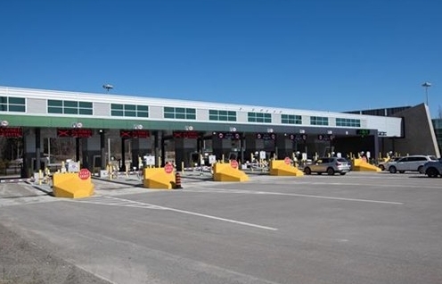 Canada chính thức mở lại biên giới với Mỹ sau 17 tháng đóng cửa